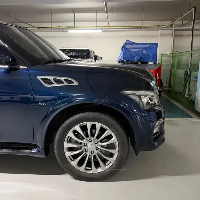 Infiniti QX80