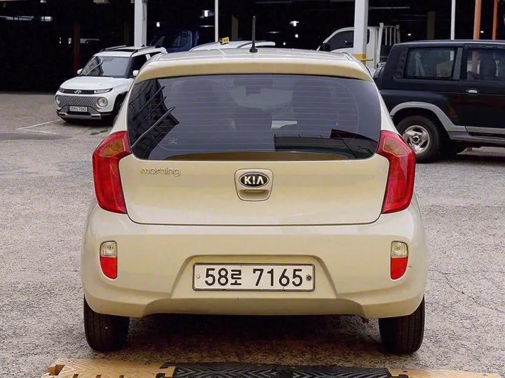 Kia morning