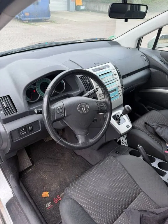 Toyota Verso