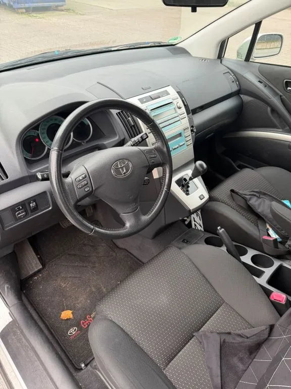 Toyota Verso