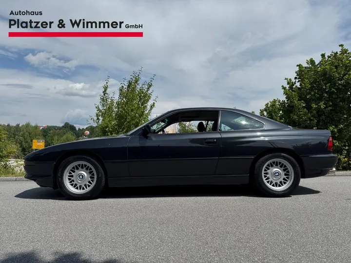 BMW 850