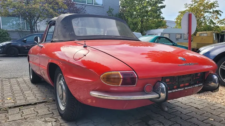 Alfa Romeo Spider