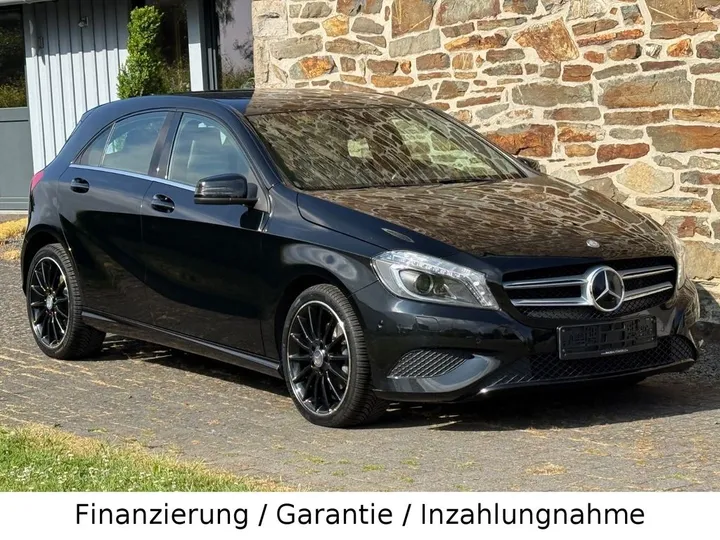 Mercedes-Benz A 220