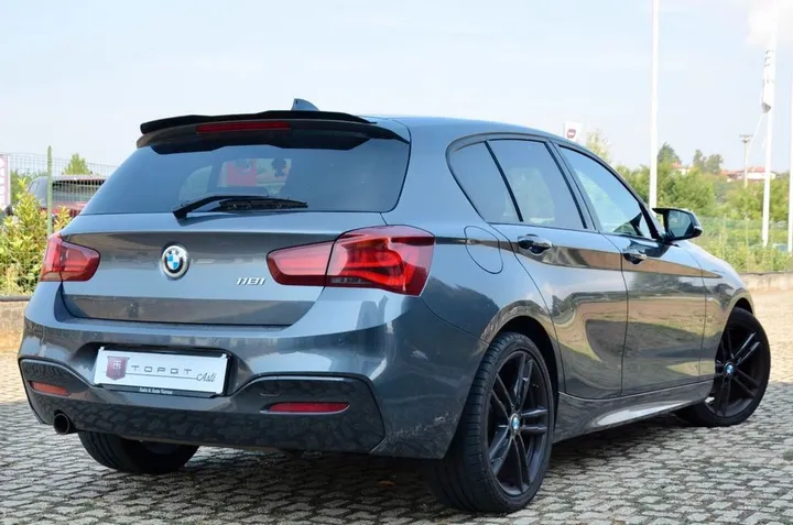 BMW 118
