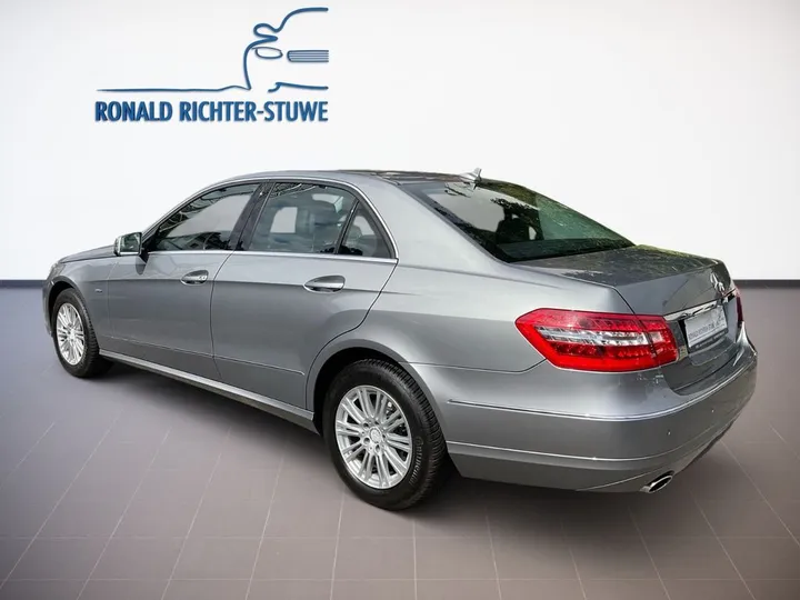 Mercedes-Benz E 250