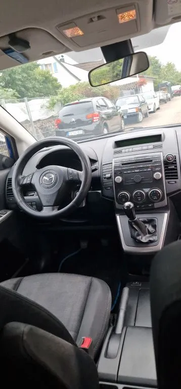 Mazda 5