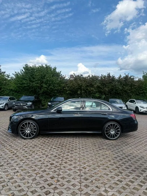 Mercedes-Benz E 400