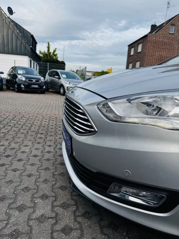 Ford Grand C-Max