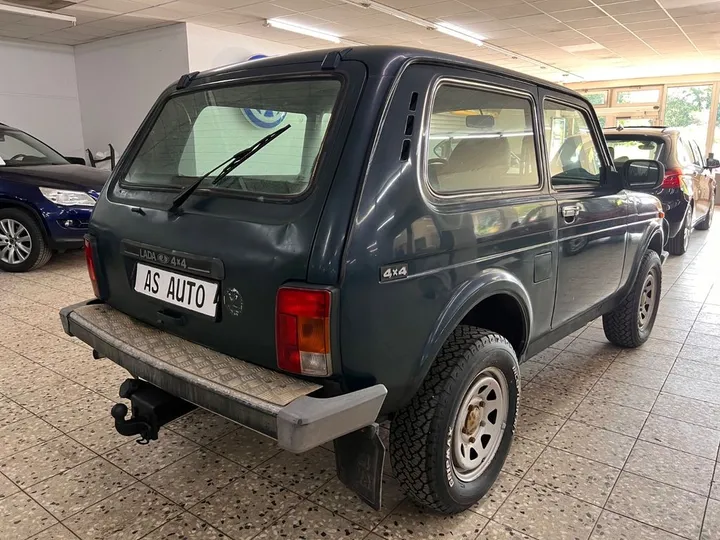 Lada Niva