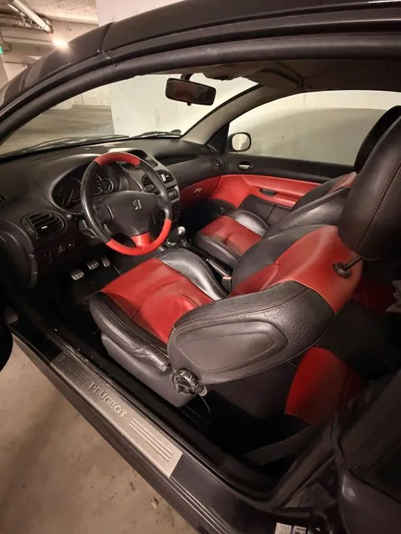 Peugeot 206