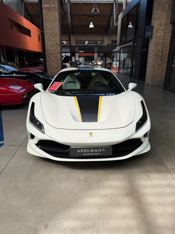 Ferrari F8