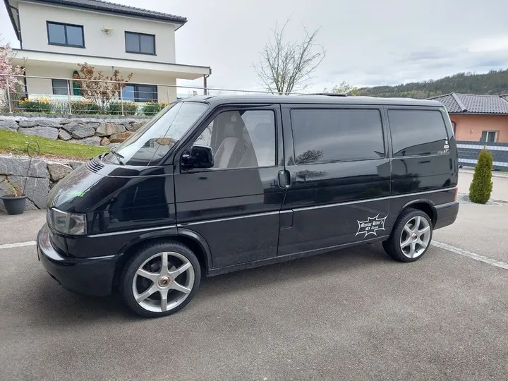 Volkswagen T4 Caravelle