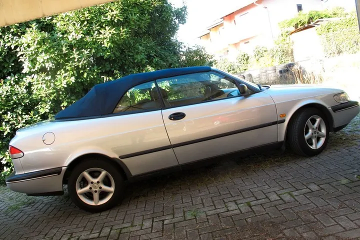 Saab 9000