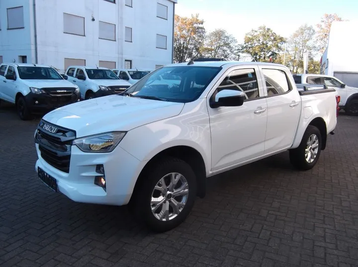 Isuzu D-Max