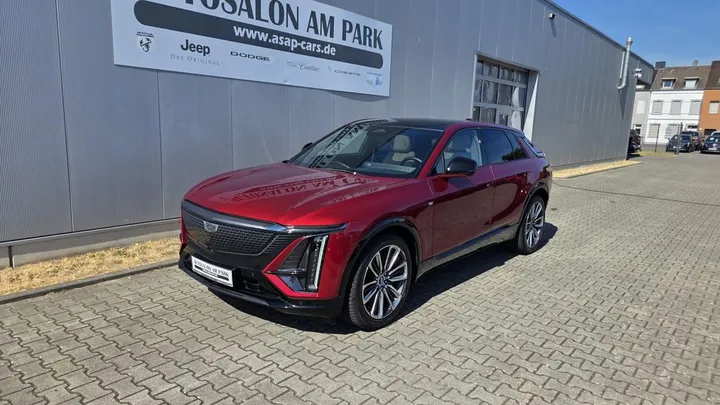 Cadillac LYRIQ