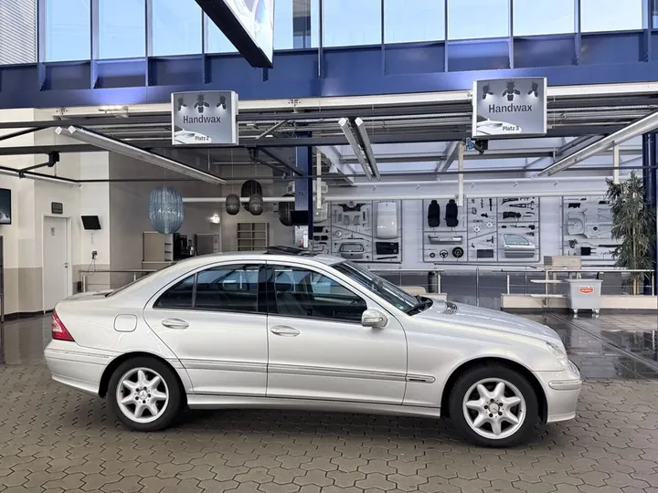 Mercedes-Benz C 180