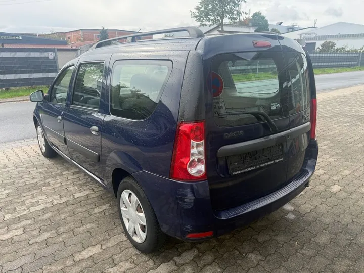Dacia Logan