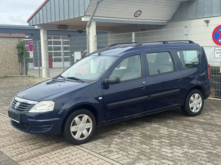 Dacia Logan