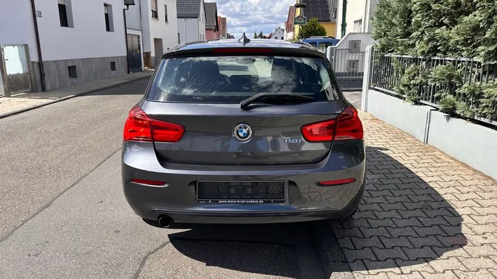 BMW 118