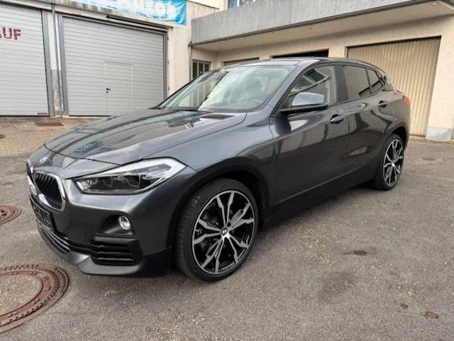 BMW X2