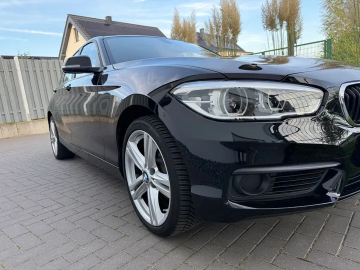 BMW 118