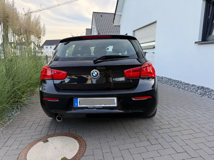 BMW 118