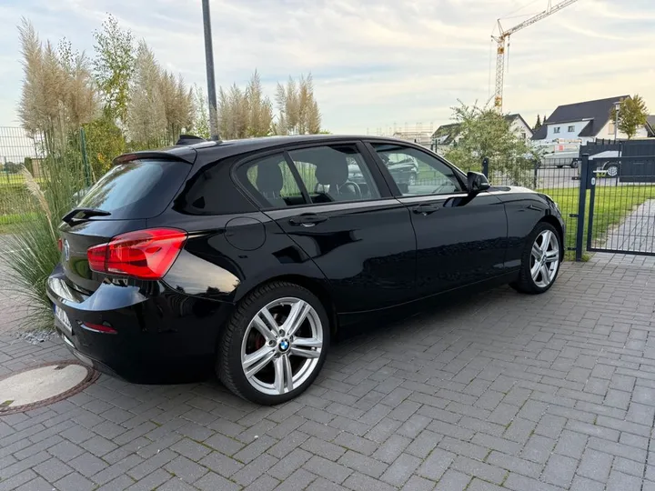 BMW 118