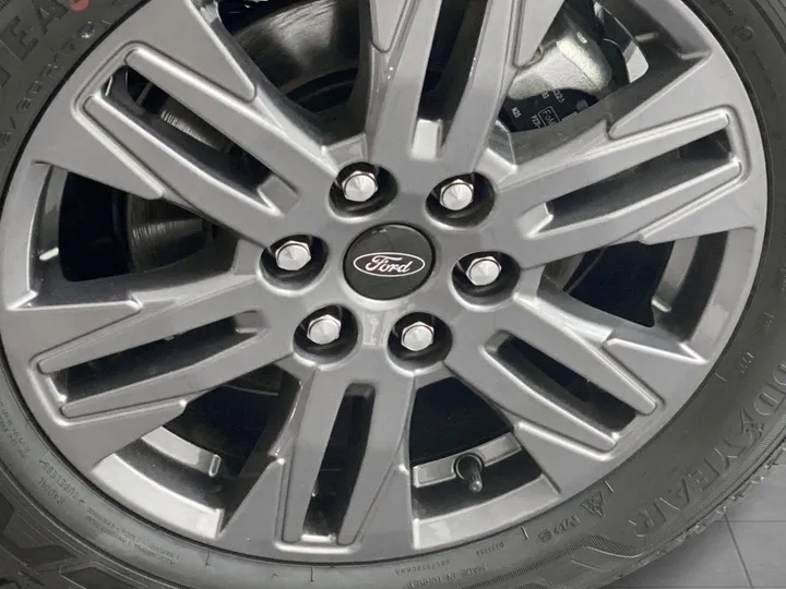 Ford Tourneo