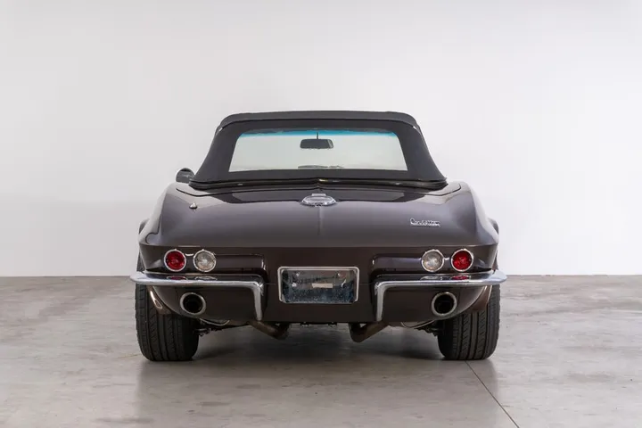 Corvette C2