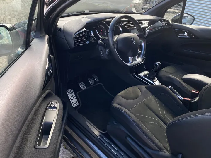 DS Automobiles DS3