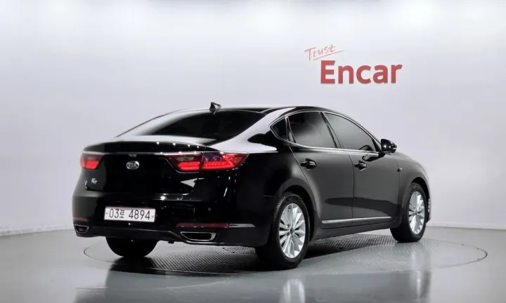 Kia K7