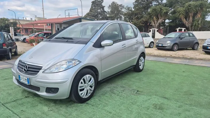 Mercedes-Benz A 160
