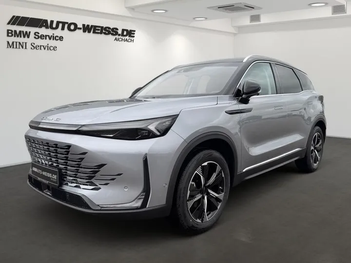 BAIC Beijing X75