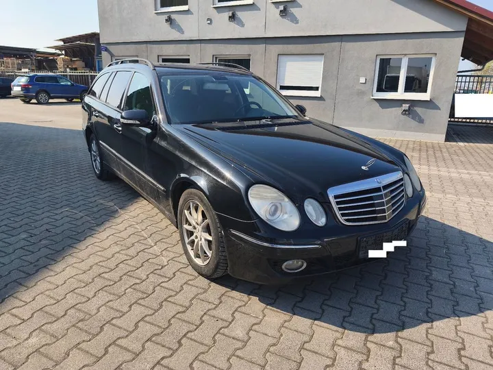 Mercedes-Benz 280
