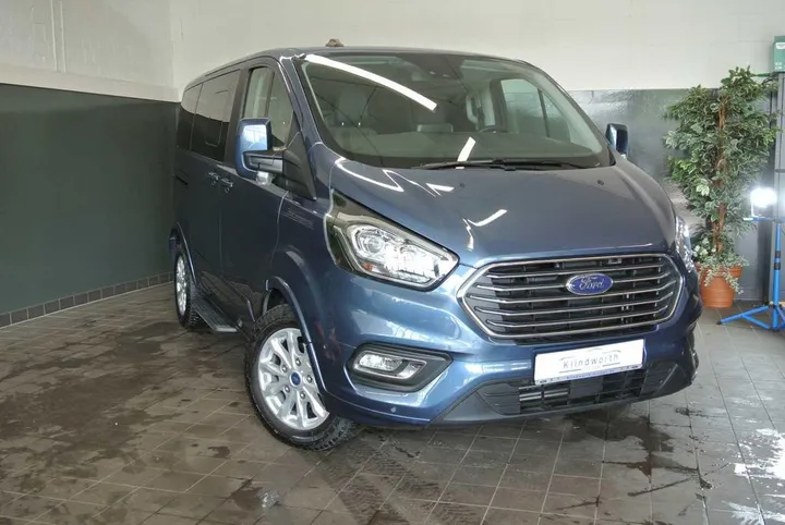 Ford Tourneo Custom