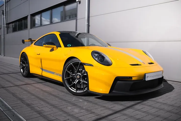 Porsche 992