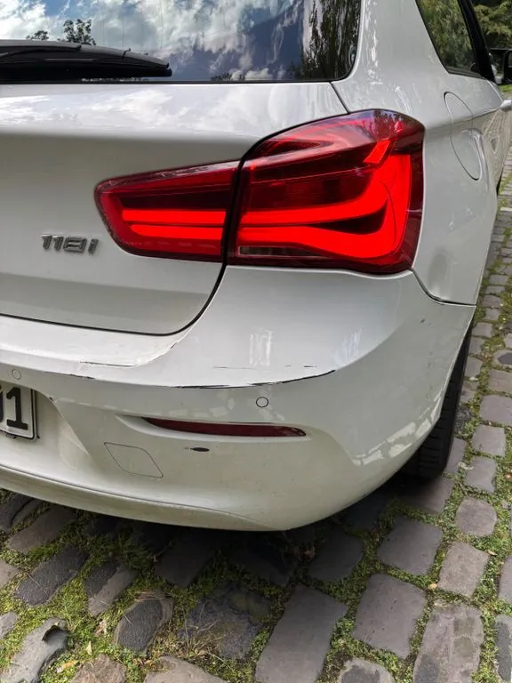 BMW 118