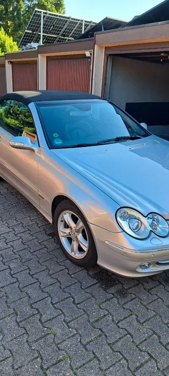 Mercedes-Benz CLK 200