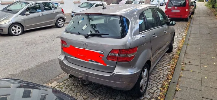 Mercedes-Benz S 300