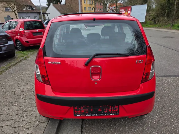 Hyundai i10