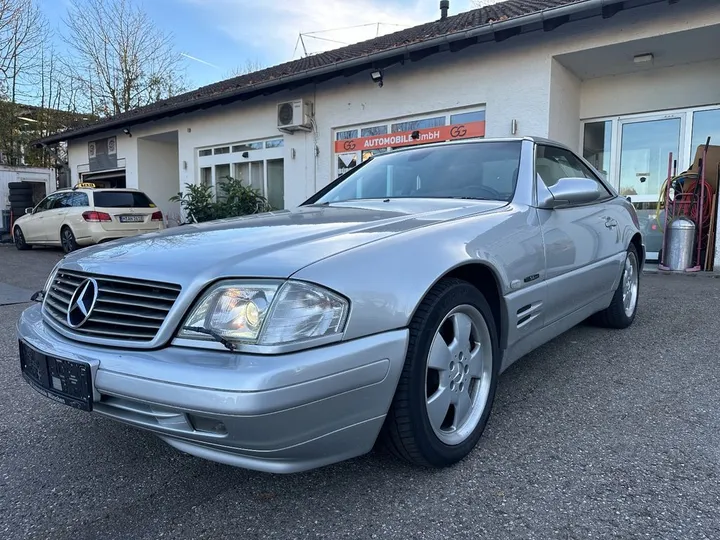 Mercedes-Benz SL 320