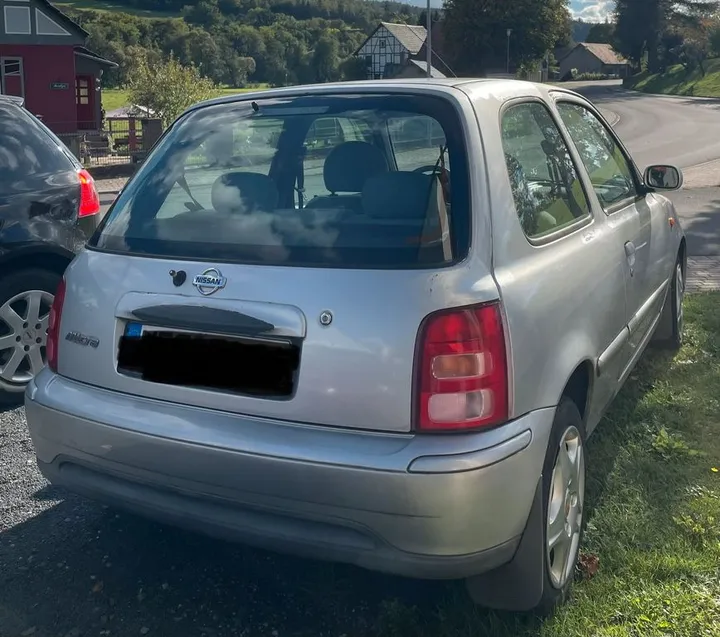 Nissan Micra