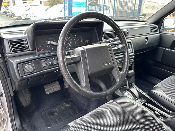 Volvo 740