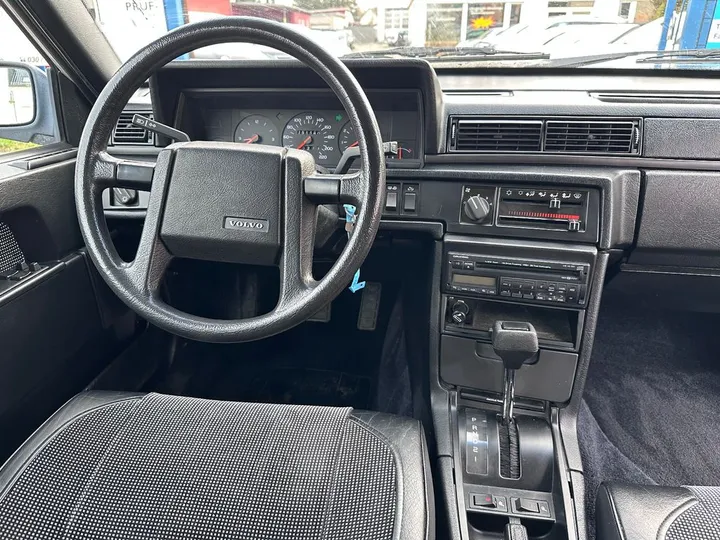 Volvo 740