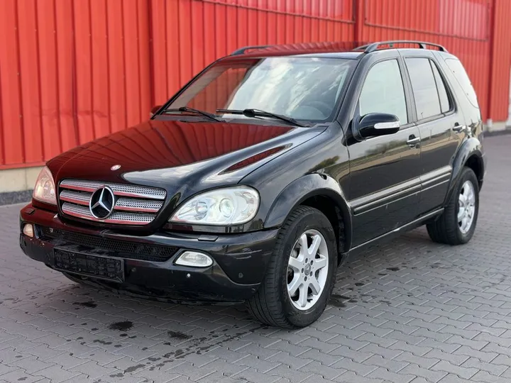 Mercedes-Benz ML 400