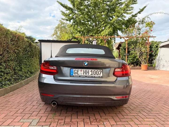 BMW 218