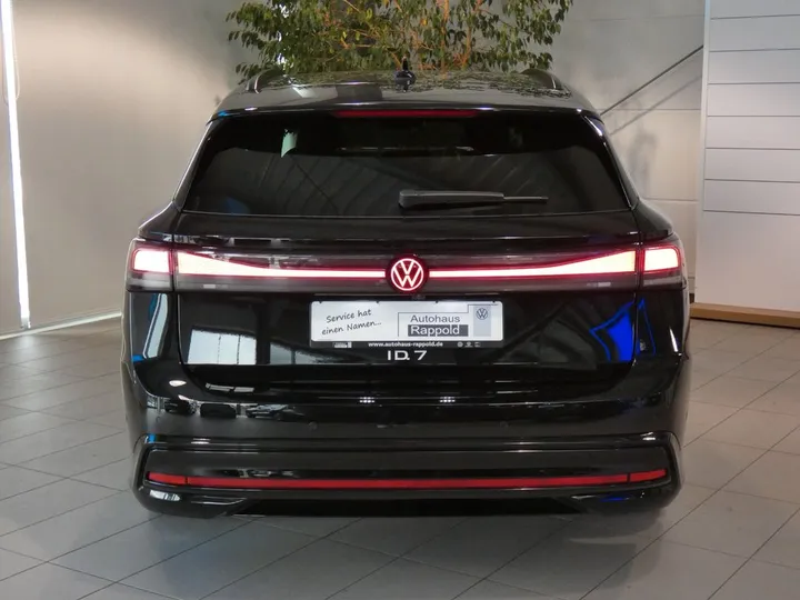 Volkswagen ID.7