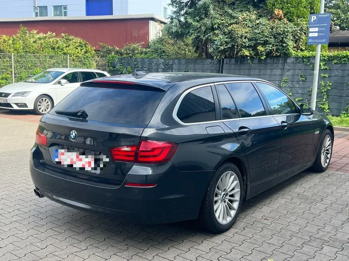 BMW 530