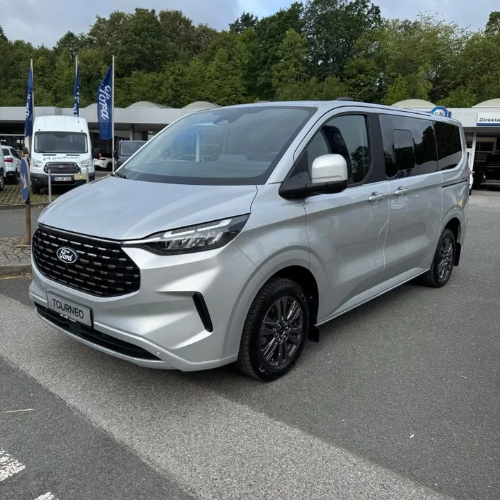 Ford Tourneo Custom
