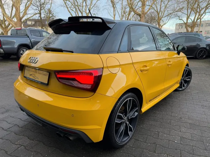Audi S1